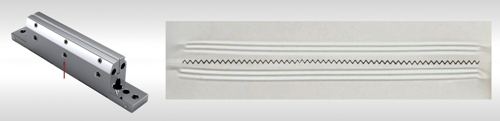 Adjustment screw knife readjustment on flow wrapper